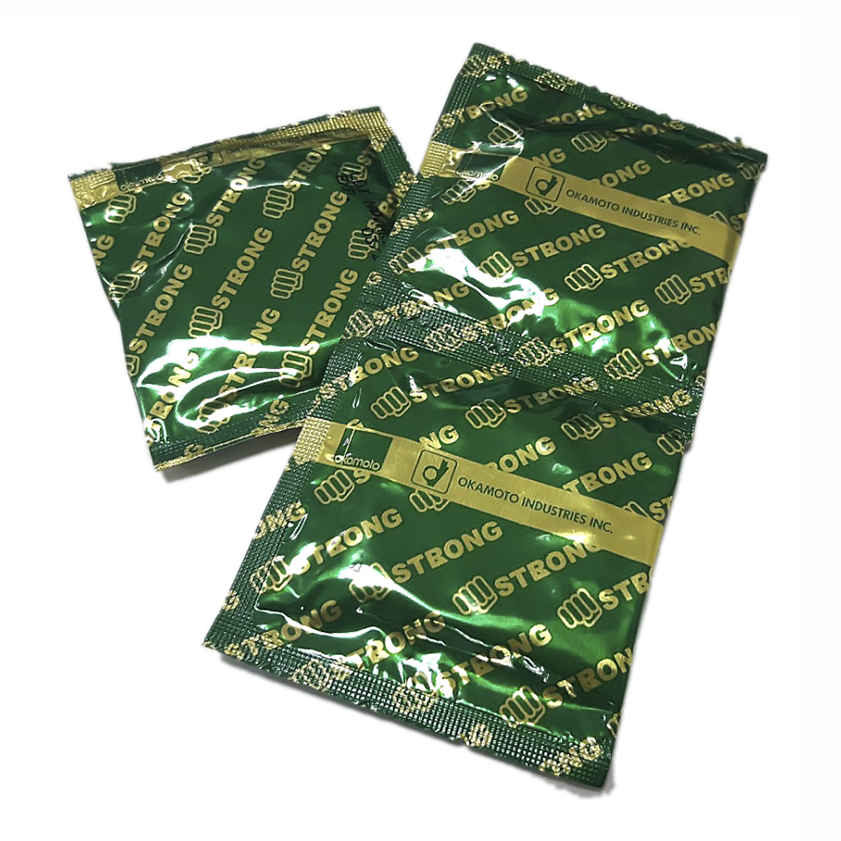 [ Tặng 1 Gel Bôi Trơn Hydro ] Bao Cao Su Okamoto Strong. Kéo Dài Thời Gian Không Sử Dụng Thuốc Hộp 3 Cái | Okamoto Việt Nam