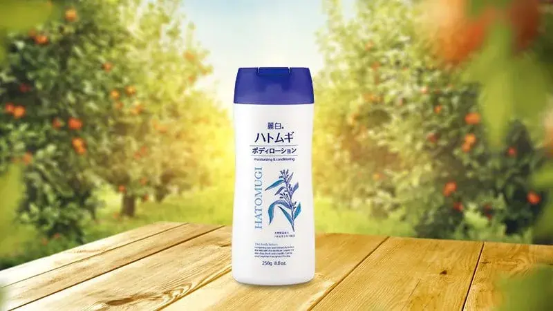 Sữa dưỡng thể Hatomugi nội địa Nhật