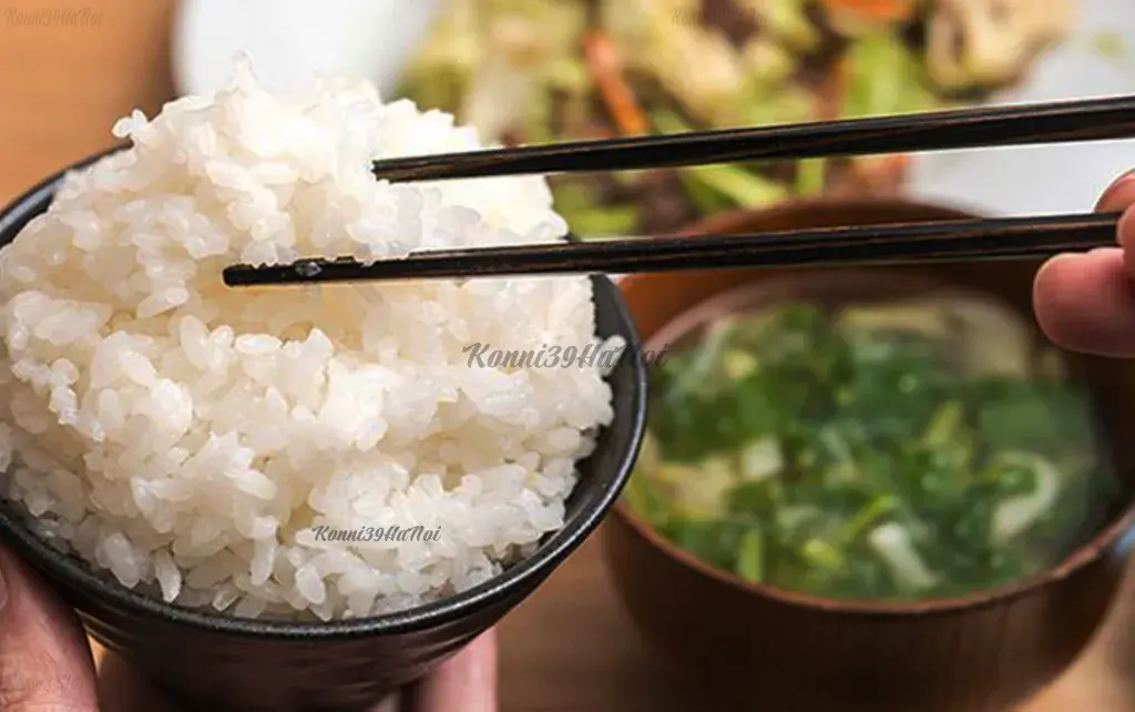 Thực phẩm giàu tinh bột giúp cung cấp năng lượng, dễ dàng đạt được lượng calo dư thừa cần thiết để tăng cân