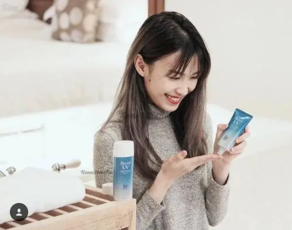 Biore UV Aqua Rich Watery Gel được nhiều người dùng yêu thích với chất kem lỏng nhẹ, thấm nhanh Biore UV Aqua Rich Watery Gel được nhiều người dùng yêu thích