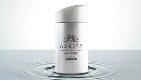 Tinh chất chống nắng Anessa