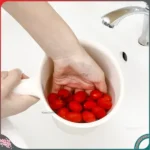 Ca nhựa có tay cầm Sanada màu trắng sữa - Ảnh 2