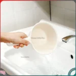 Ca nhựa có tay cầm Sanada màu trắng sữa