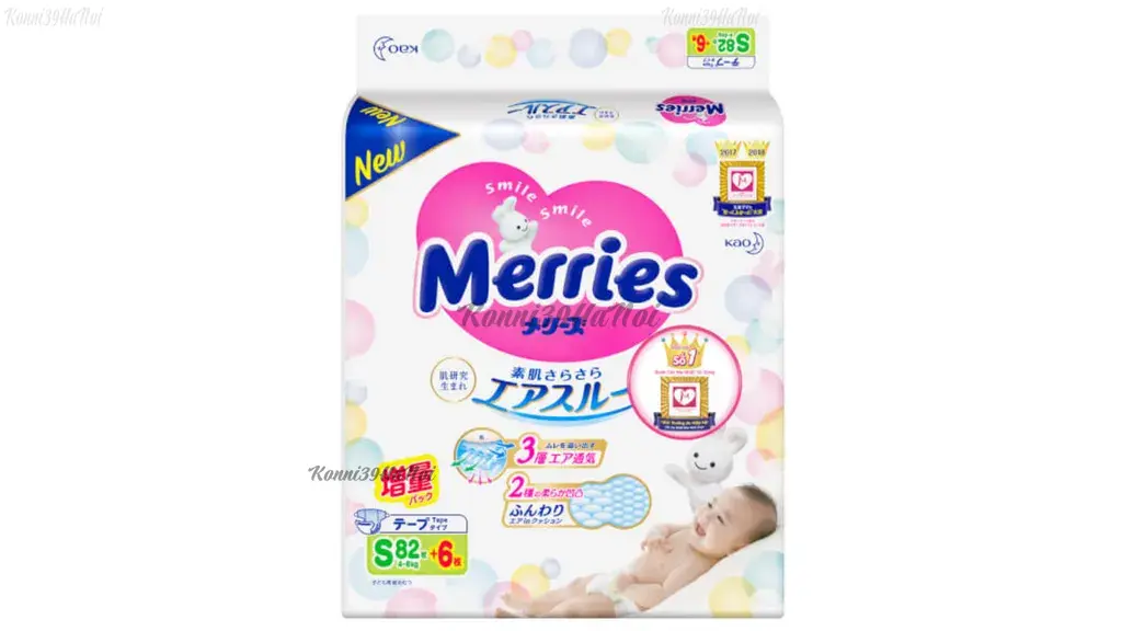 Bỉm Merries size S dành cho trẻ 4 - 8kg có 82 + 6 miếng.
