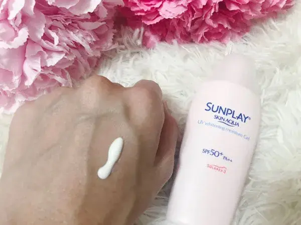 Review kem chống nắng Skin Aqua Tone up UV Essence Lavender Review kem chống nắng Skin Aqua Tone up UV Essence Lavender