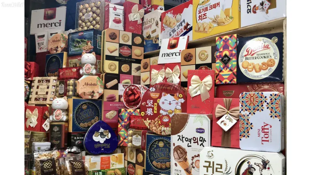 Thị trường đa dạng các loại bánh mứt phù hợp với nhiều mức ngân sách