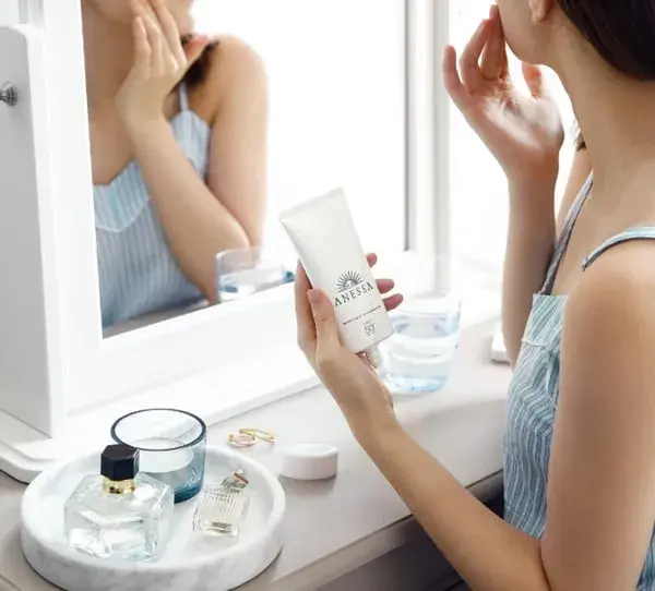 Kem chống nắng trang điểm nên dùng với liều lượng