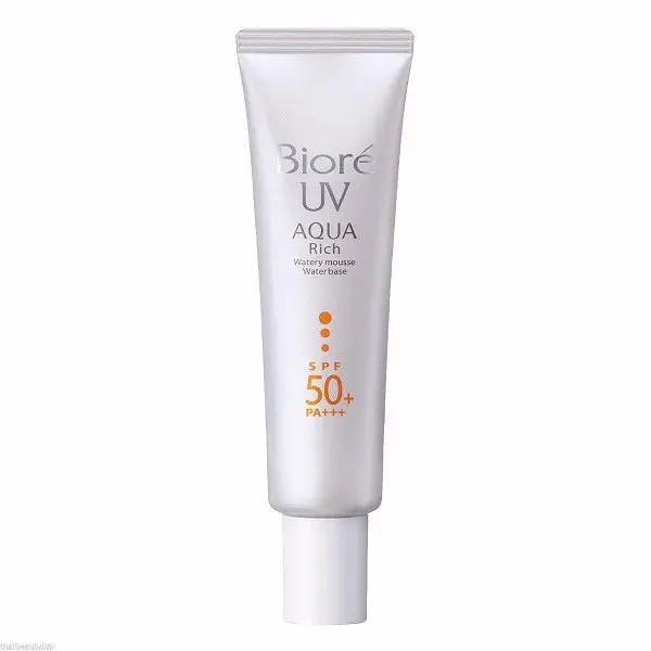 Biore UV Aqua Rich Watery Mousse Water Base có tác dụng chống nắng