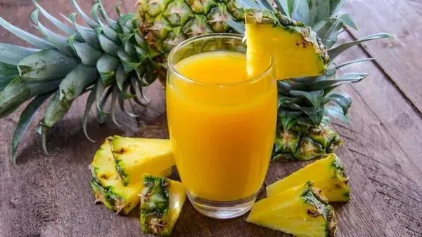 nuoc-ep-dua-chua-bromelain_322f4e29f6824aa998996f09c2307d42_grande Nước ép dứa chứa bromelain