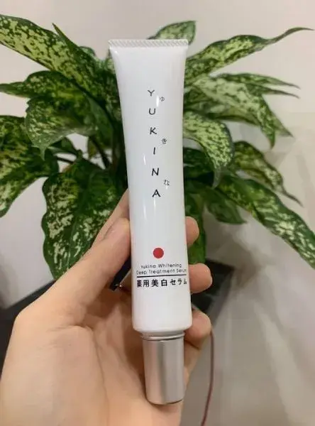 serum-tri-nam-trang-sang-da-yukina_a2ace0c364b14f7392dec576c1419f95_grande Serum trị nám trắng sáng da -YUKINA bổ sung collagen