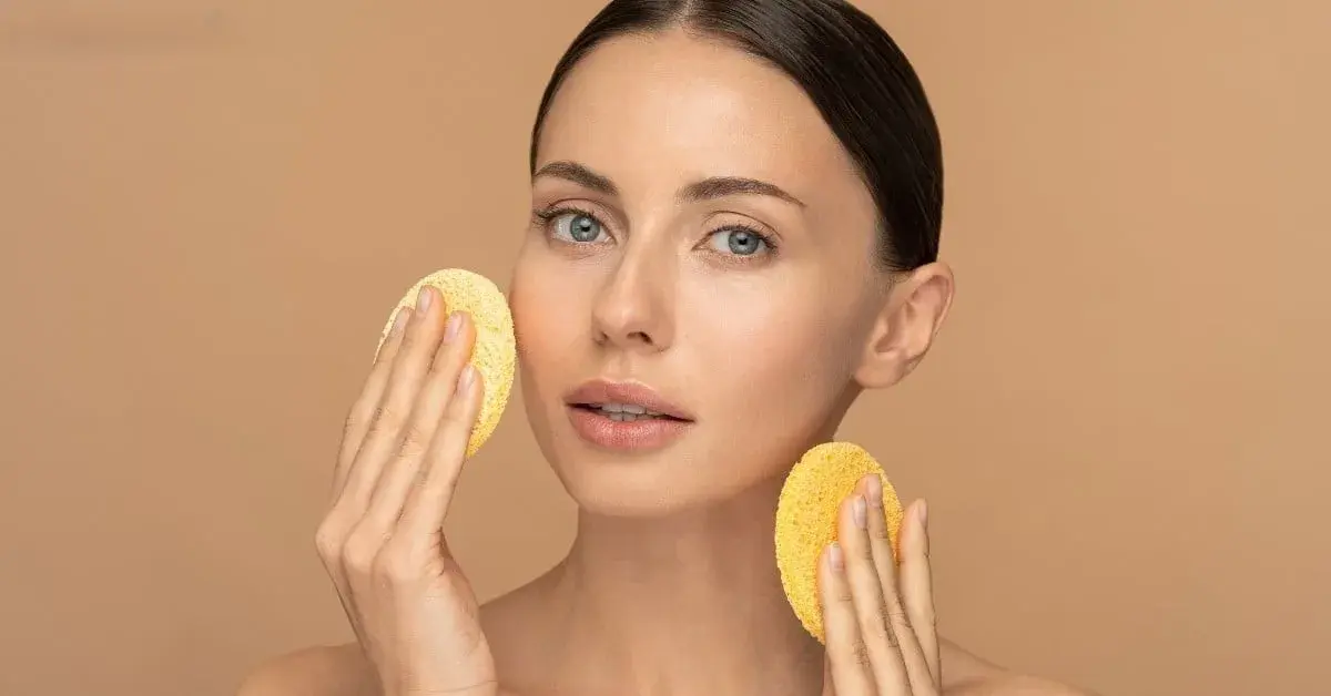 tiet_quy_trinh_cham_soc_da_dung_cach_a8318761b557401cbcb7ed1262c70768