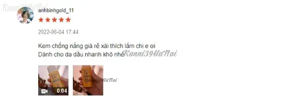 Người dùng nhận xét sản phẩm nhanh khô, thích hợp dùng cho da dầu.