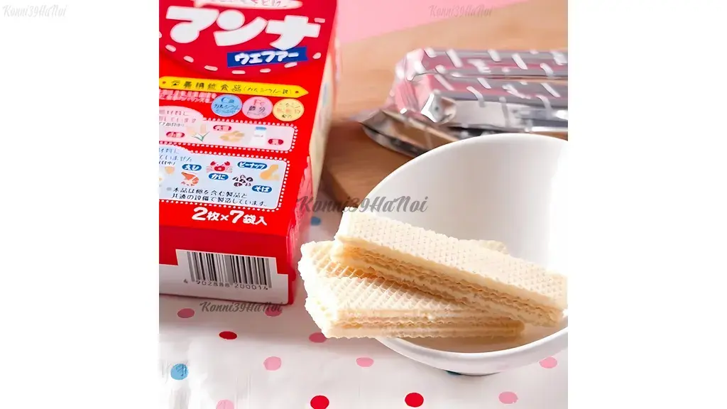 Bánh ăn dặm Morinaga có kết cấu giòn xốp, cho bé thích thú hơn khi ăn dặm.