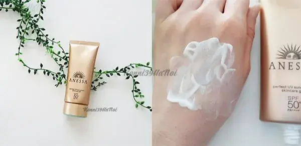 Kem chống nắng Anessa dạng gel có kết cấu mỏng nhẹ