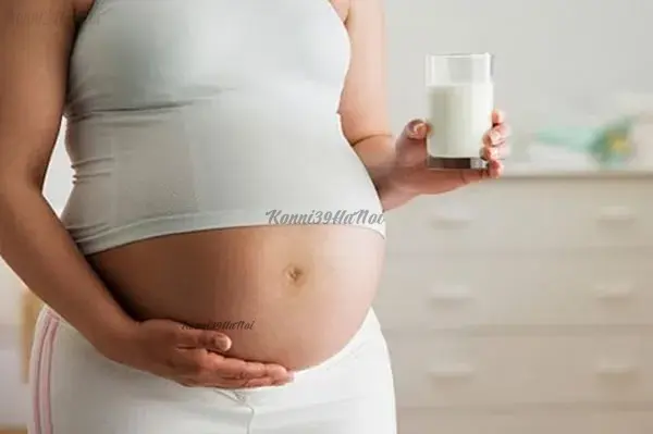 Canxi có trong thành phần của sữa bầu Morinaga giúp mẹ bầu nạp đủ canxi để bé phát triển đầy đủ hệ xương và răng. Mẹ bầu uống sữa Morinaga để bổ sung thành phần canxi