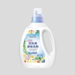 Nước giặt xả 2 trong 1 Herbal Three Mitsuei - Can 2kg, hương hoa