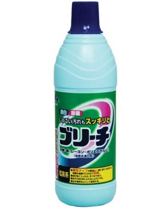 6bfd8a83-3f76-4170-93ce-119a9b6c2d1b.jpg Nước tẩy trắng quần áo Mitsuei 600ml - Ảnh 1
